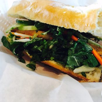 VeggiEAT - Grilled mushroom Vietnamese sandwich (bánh mì) - Vegetarian Near Me - Henderson, Nevada