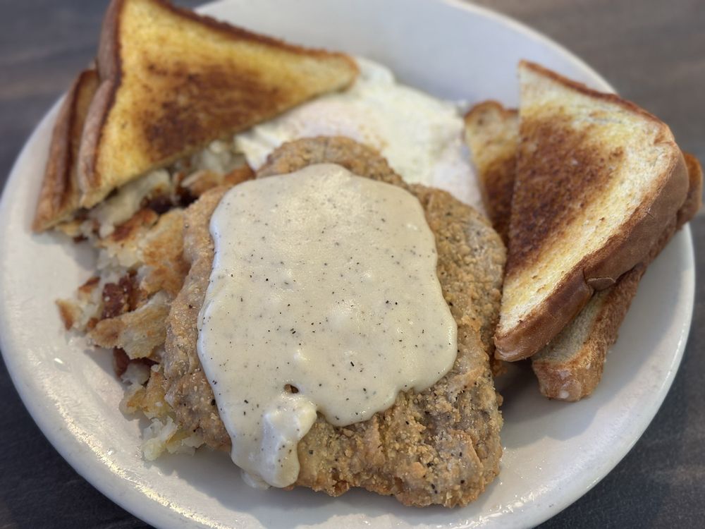 Food from The Crows Nest Diner