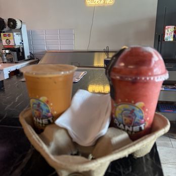 Planet Boba - Thai Milk Tea with Boba and Dragon Fruit Slushie - Bubble Tea Near Me - Kendall Park, New Jersey Planet Boba - Thai Milk Tea with Boba and Dragon Fruit Slushie - Bubble Tea Near Me - Kendall Park, New Jersey