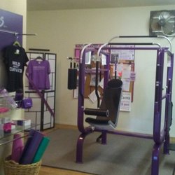 Curves - Stretching Area/Changing Room