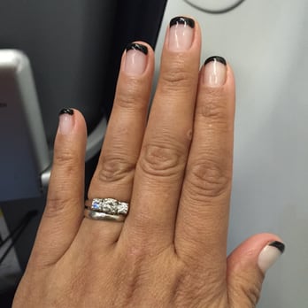 Hands and Feet Nail Spa - Black French tip gel - Nail Salons Near Me - Carson, California