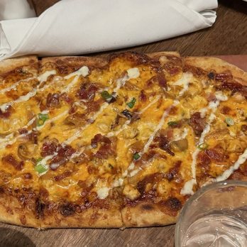 Junction 421 - Bbq chicken pizza - Bars Near Me - Wilmington, North Carolina