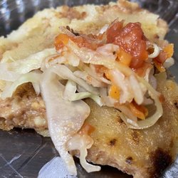 Eben-ezer Restaurant - Pupusa