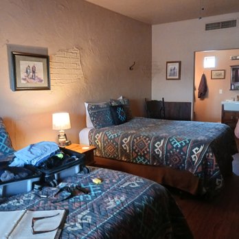 Tombstone Monument Guest Ranch - Nice Room - Guest Houses Near Me - Tombstone, Arizona