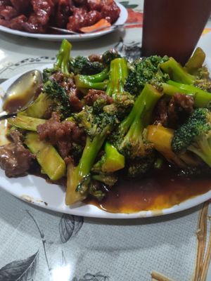 Kowloon Chinese Restaurant by null