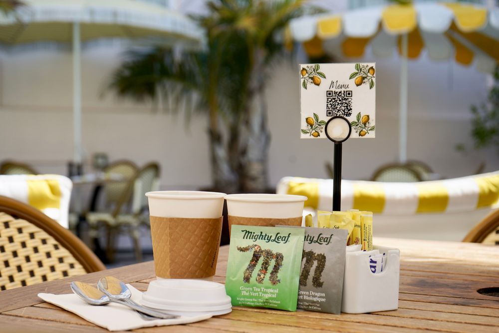 Limonada Bar + Brunch