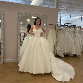 Bridal Elegance Studio - Bridal Near Me - TORRANCE, California
