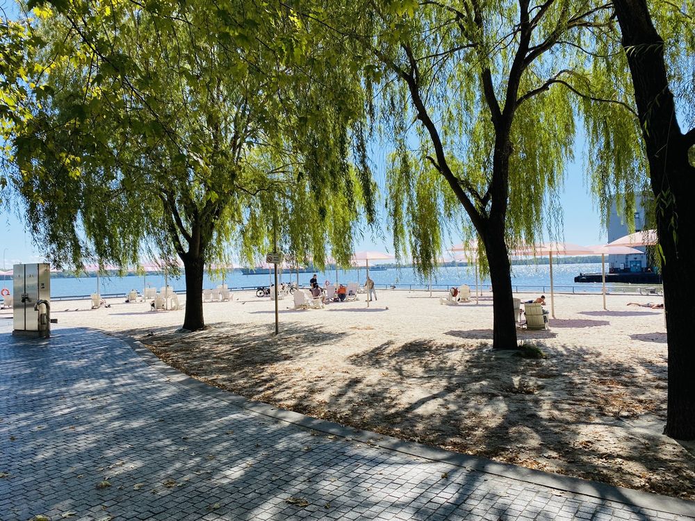 Sugar Beach Image