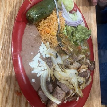 El Zarape - Carnitas plate - Mexican Near Me - Denver, Colorado El Zarape - Carnitas plate - Mexican Near Me - Denver, Colorado