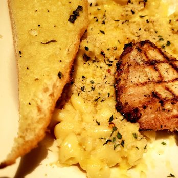 Hard Rock Cafe - American Near Me - Pigeon Forge, Tennessee
