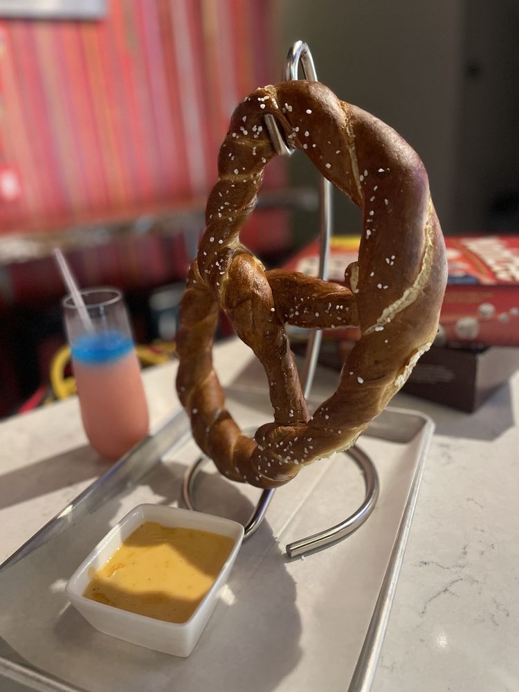 Pour Wine and Taproom