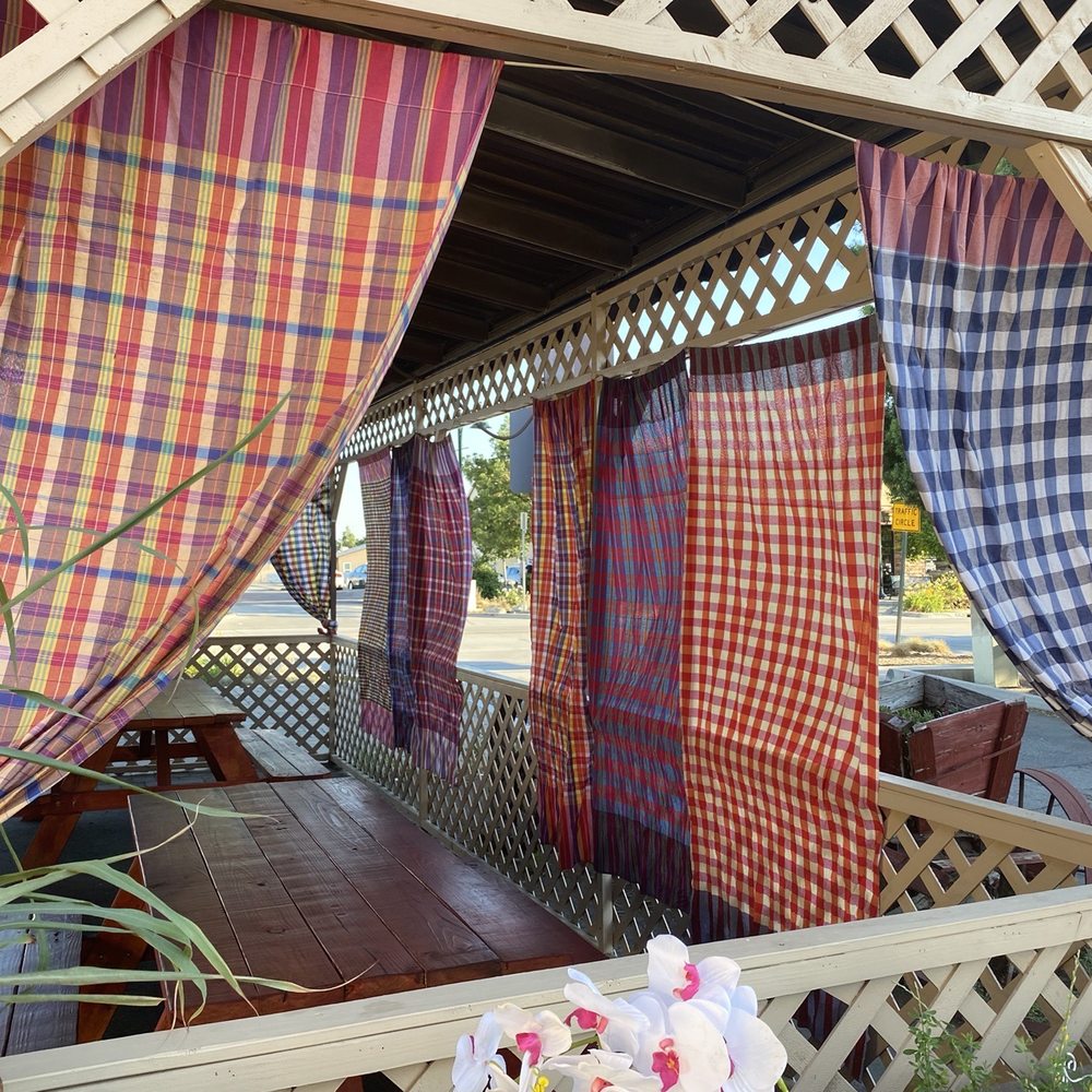 YuThaiPa - Shaded patio area - Thai Near Me - Yucaipa, California YuThaiPa - Shaded patio area - Thai Near Me - Yucaipa, California
