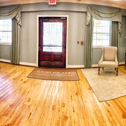 Stonemere Rehabilitation Center - East side lobby
