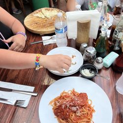 L’Angolo di Napoli - Spaghetti