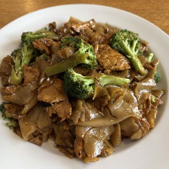 Thai Ginger - Pad 84. Phad Se Ewe - Thai Near Me - Pullman, Washington Thai Ginger - Pad 84. Phad Se Ewe - Thai Near Me - Pullman, Washington