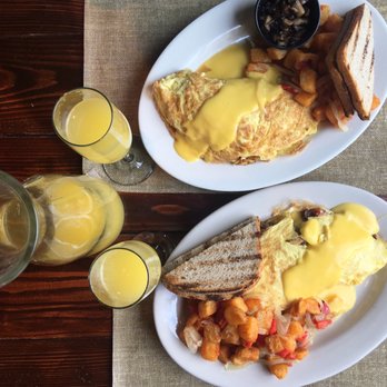 Zeppelin Hall - #weekendbrunch #zeppelinbrunch - American Near Me - Jersey City, New Jersey Zeppelin Hall - #weekendbrunch #zeppelinbrunch - American Near Me - Jersey City, New Jersey