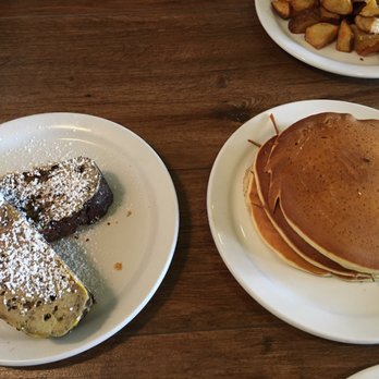 Slappy Cakes - Hawaiian pancakes with fruits on side and banana bread french toast - Breakfast & Brunch Near Me - Lahaina, Hawaii Slappy Cakes - Hawaiian pancakes with fruits on side and banana bread french toast - Breakfast & Brunch Near Me - Lahaina, Hawaii