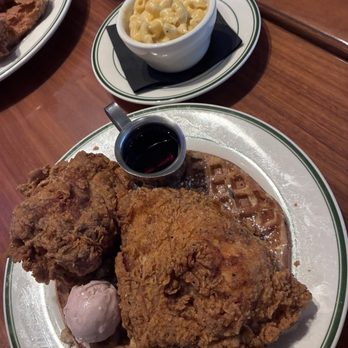 Fixins Soul Kitchen - Chicken and 2 Piece N Waffle - Soul Food Near Me - Los Angeles, California Fixins Soul Kitchen - Chicken and 2 Piece N Waffle - Soul Food Near Me - Los Angeles, California