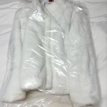 N Tailor & Cleaners - White fur coat front - Sewing & Alterations Near Me - Garden Grove, California N Tailor & Cleaners - White fur coat front - Sewing & Alterations Near Me - Garden Grove, California