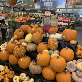 Gelson's Rancho Mirage - Pumpkin time - Grocery Near Me - Rancho Mirage, California
