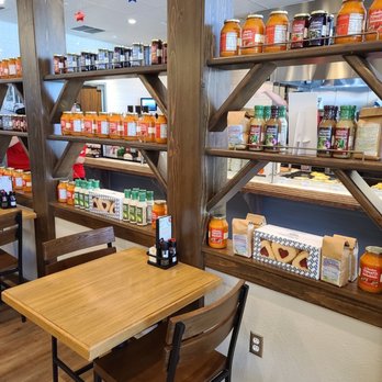 la Madeleine - Great dining room - Bakeries Near Me - Conroe, Texas