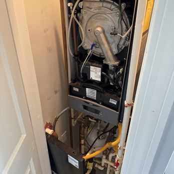 Redbrook Apartments - Broken water heater - Apartments Near Me - Plymouth, Massachusetts Redbrook Apartments - Broken water heater - Apartments Near Me - Plymouth, Massachusetts