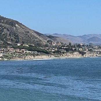 Shell Beach Bluff Trail - Pirate's Cove View - Hiking Near Me - Pismo Beach, California