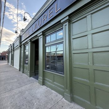 The Laurel - Side Entrance - Cocktail Bars Near Me - West Hartford, Connecticut The Laurel - Side Entrance - Cocktail Bars Near Me - West Hartford, Connecticut