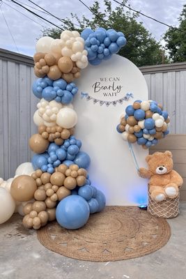 Baby Shower - Transform your baby shower venue with charming balloon decor! From balloon arches, garlands, centerpieces, and photo backdrops, perfect for creating a joyful and welcoming atmosphere. Baby Shower - Transform your baby shower venue with charming balloon decor! From balloon arches, garlands, centerpieces, and photo backdrops, perfect for creating a joyful and welcoming atmosphere.