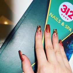 312 Nails & Spa