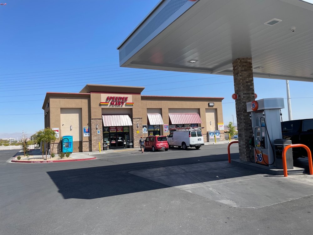 Speedee Mart Logo