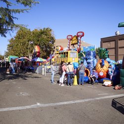 Pumpkin Fair - Pumpkin Fair 2016 was small but an introduction to Manteca's businesses.
