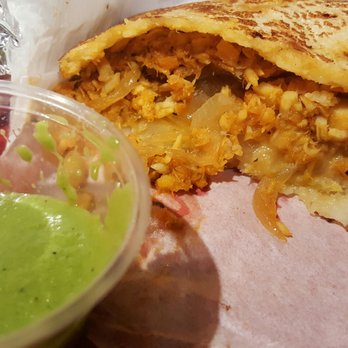 Guasaca - ¡Dios mio! This is my new favorite. Signature Avocado chicken arepa and tilapia arepa are so delicious. - Venezuelan Near Me - Durham, North Carolina Guasaca - ¡Dios mio! This is my new favorite. Signature Avocado chicken arepa and tilapia arepa are so delicious. - Venezuelan Near Me - Durham, North Carolina