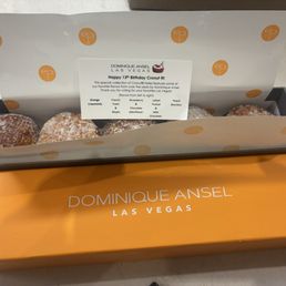 Dominic Ansel Birthday Cronut holes !