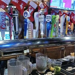 Emil's Sports Bar & Pizza - Bar/ Beers on tap