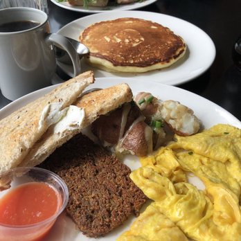 Sleepy Bee Cafe - Oakley - Breakfast & Brunch Near Me - Cincinnati, Ohio