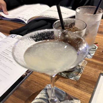 Yard House - New American Near Me - Northridge, California