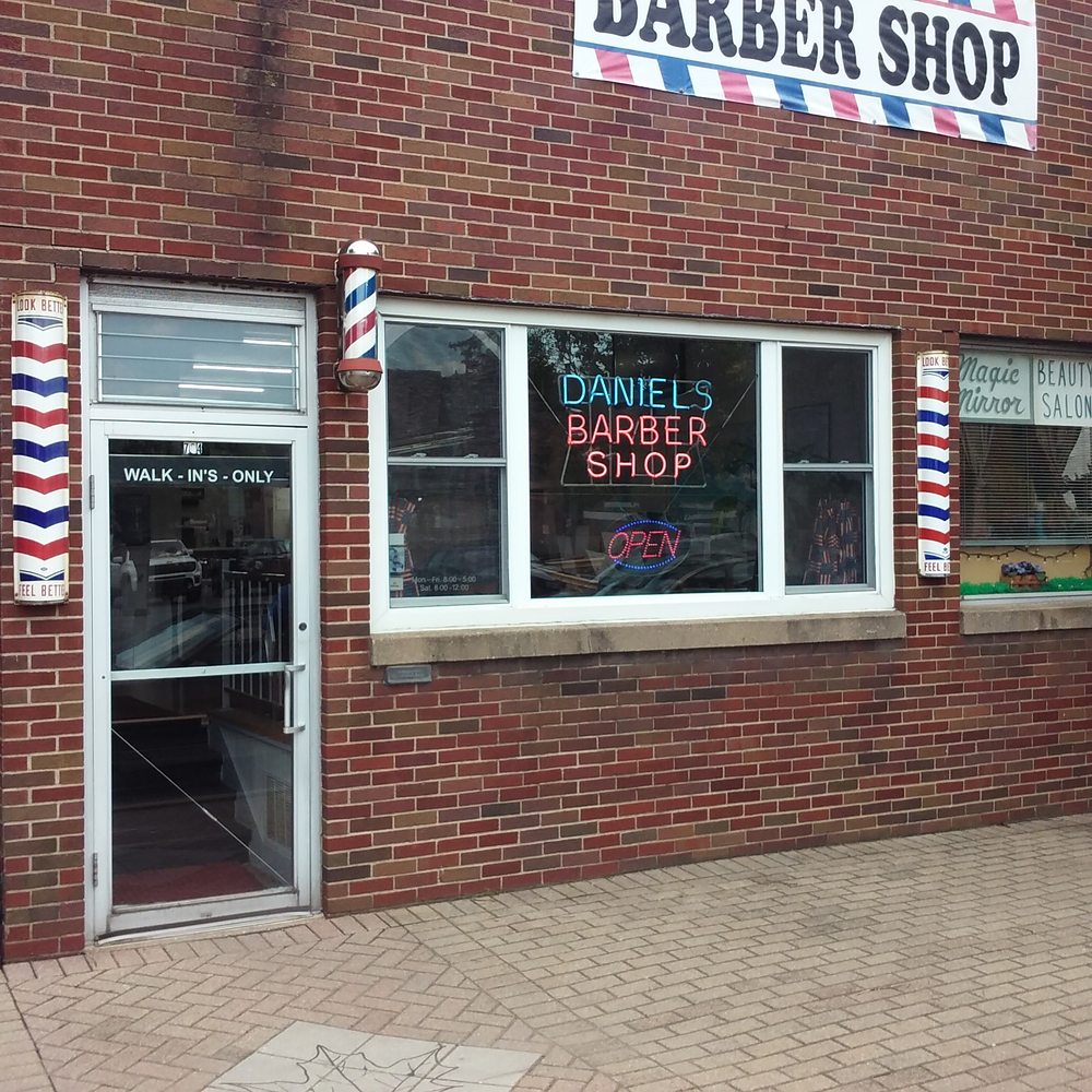DANIELS BARBER STYLING CLOSED 704 Jefferson Ave, Laporte, Indiana