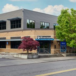 Rivermark Community Credit Union - Exterior of the Rivermark Belmont branch.