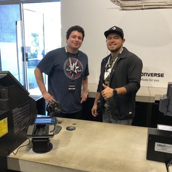 converse factory store long beach