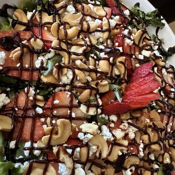 Cascadia Pizza - Best salad. Huge. - Pizza Near Me - Salem, Oregon