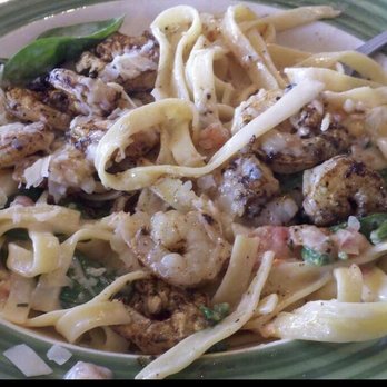 Applebee's Grill + Bar - Lemon Shrimp Fettuccini - American Near Me - Marshall, Texas Applebee's Grill + Bar - Lemon Shrimp Fettuccini - American Near Me - Marshall, Texas