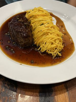 Photo of Bar da Dona Onça - São Paulo, SP, BR. Filet with capers