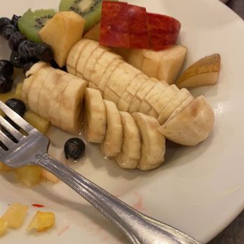 Eggs 'n Things - "Fresh fruit" bowl - Breakfast & Brunch Near Me - Honolulu, Hawaii