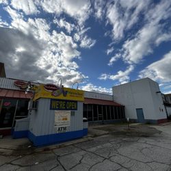 Chuck Wheeler's Vienna Beef Red Hots - Chuck Weeler's Vienna Beef Red Hats . 3514 Village Ct, Gary, IN