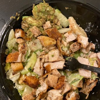 Habit Burger & Grill - Chicken salad with black avocado - Salad Near Me - Echo Park, California