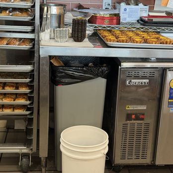 Little Swan Bakery - Food next to trash can - Coffee & Tea Near Me - Alhambra, California