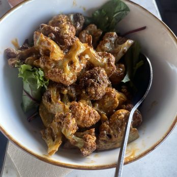 Bacari GDL - Noa's Cauliflower - Mediterranean Near Me - Glendale, California