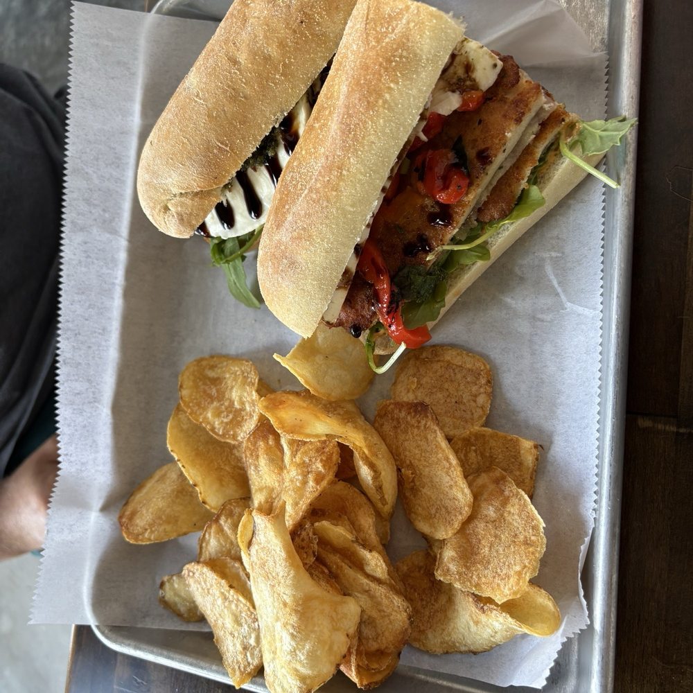 Milestone Craft Deli - Testa Calda and chips - Delis Near Me - Mt. Juliet, Tennessee