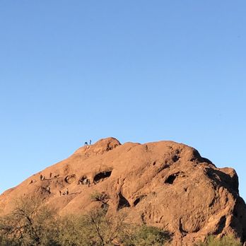 Hole-in-the-Rock - Hiking Near Me - Phoenix, Arizona